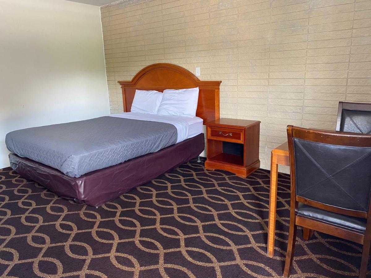 Sonrise Inn Breezewood Eksteriør bilde