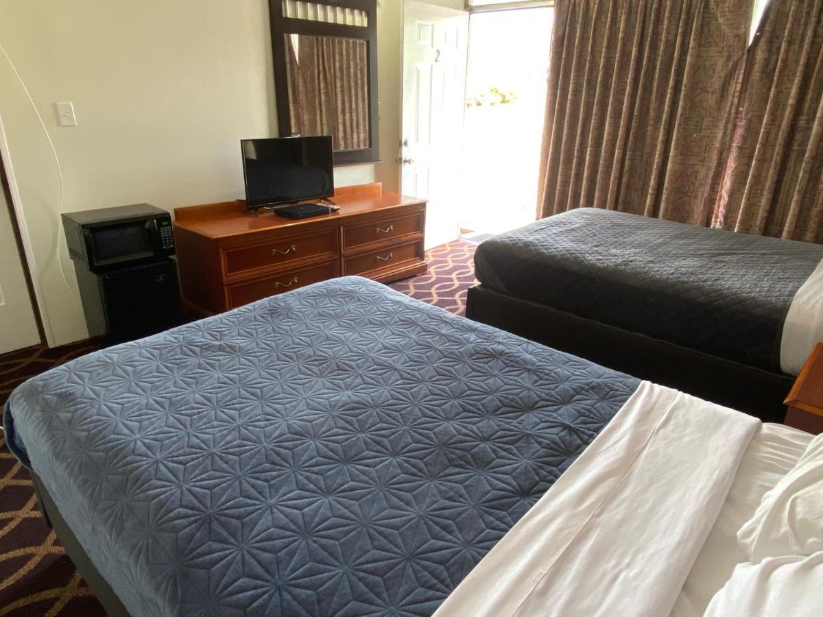 Sonrise Inn Breezewood Eksteriør bilde